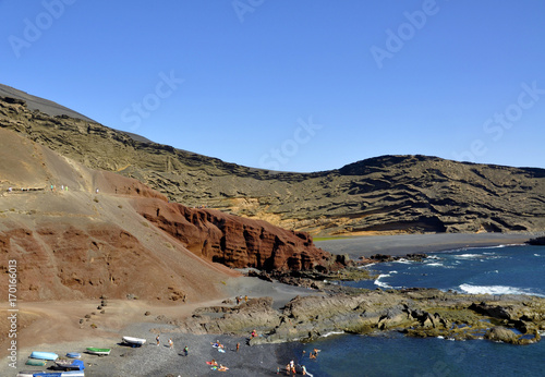 Se baigner sur un volcan