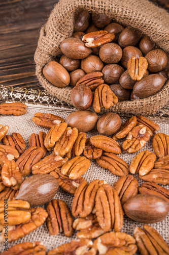 Pecan nuts