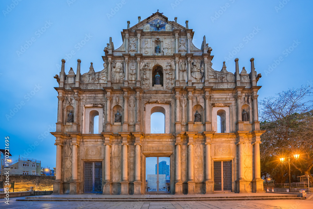 Fototapeta premium Ruins of St. Paul's in Macau, China