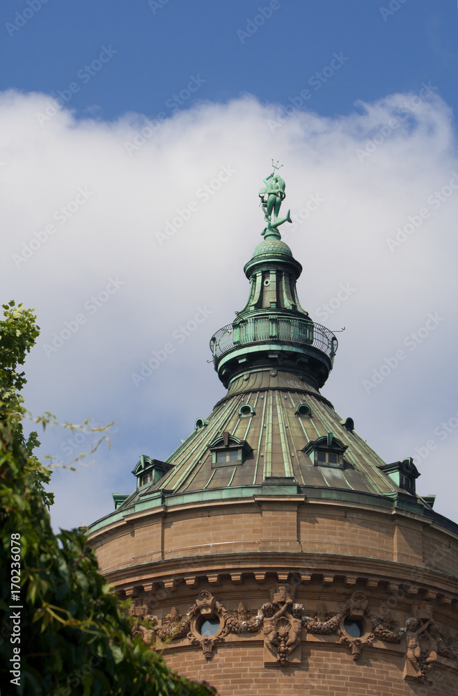 Detailaufnahme - Dach des Wasserturms in Mannheim