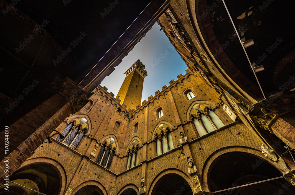 Architectural wonders of Siena