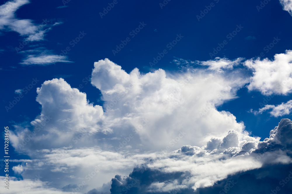 Obraz premium Blue sky and clouds