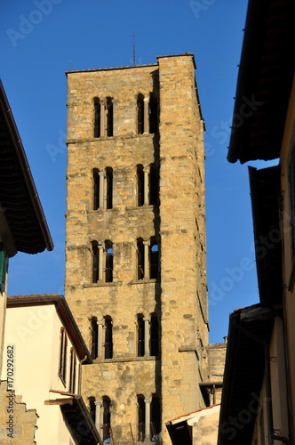 Turm der Kirche Santa Maria della Pieve photo