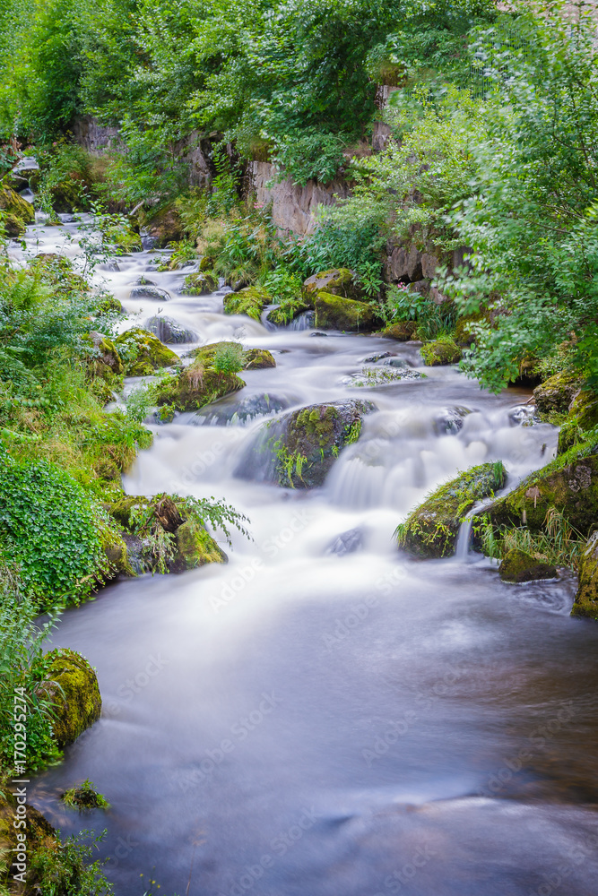 Obraz premium Wasserfälle von Triberg im Schwarzwald Wasserfall und Wildbach