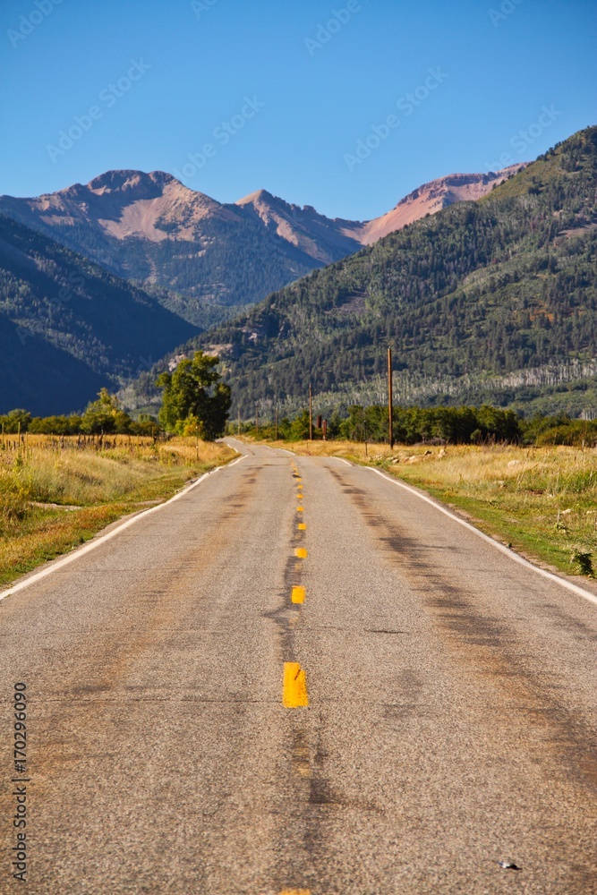 Fototapeta premium Mountain Road