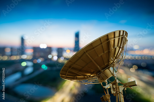 Slika na platnu picture of parabolic satellite dish space technology receivers