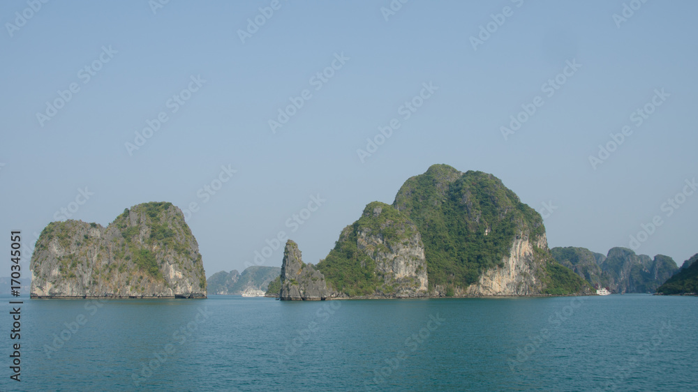 Naklejka premium Baie d'Halong