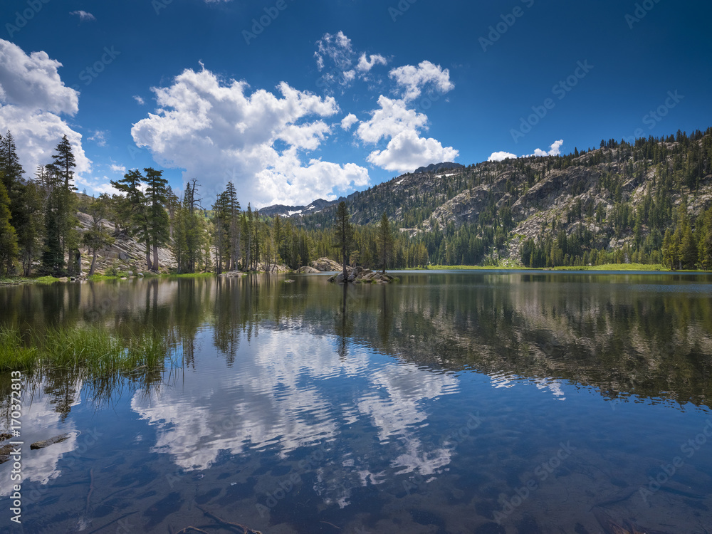 Woods Lake, Sierra Nevadas