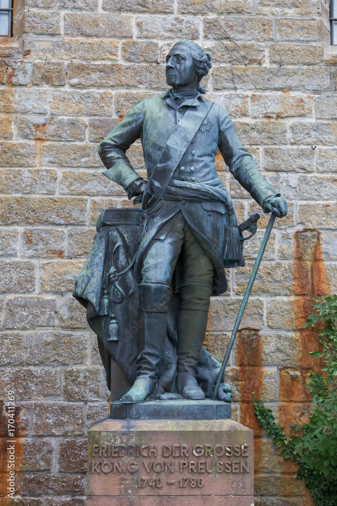 Naklejka premium Statues at Hohenzollern Castle (Burg Hohenzollern)