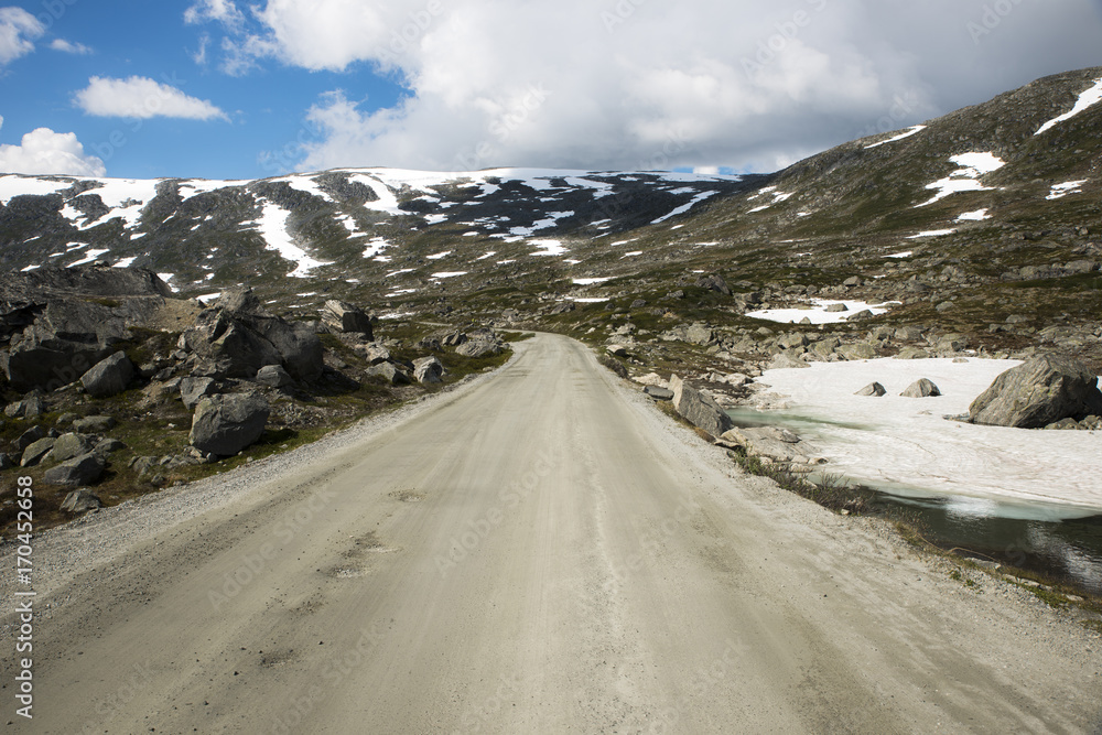 gamle strynefjellsvegen road in norway