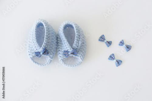 hand made soft baby bootees with cute laces