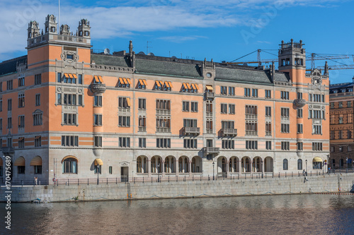 Canvas Print Rosenbad en soliga morgon