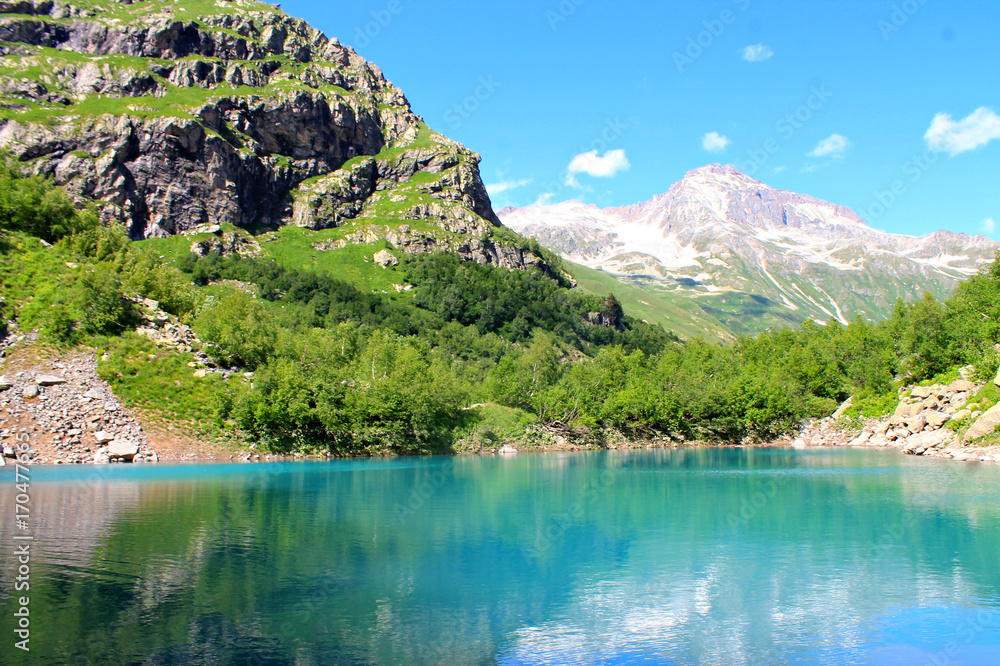  turquoise mountain lake