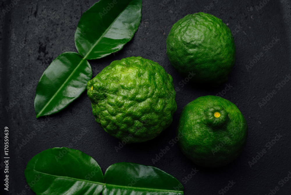 Obraz premium Bergamot on black background.