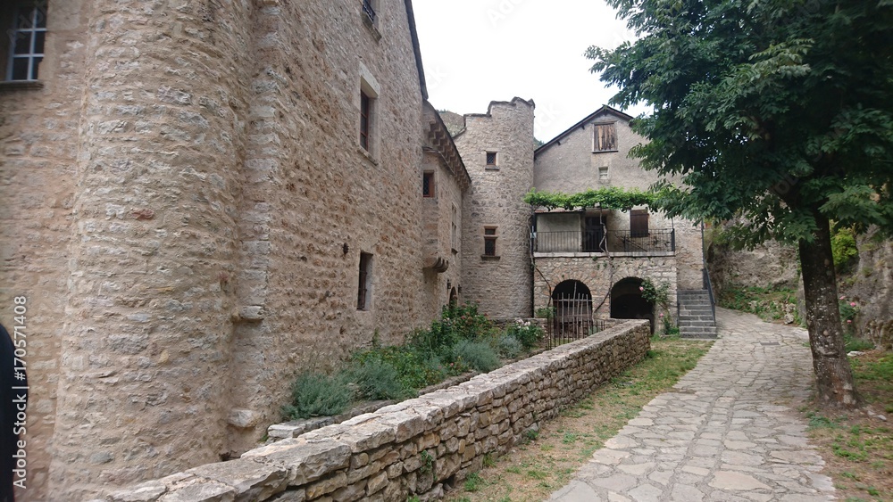 moulin moulin