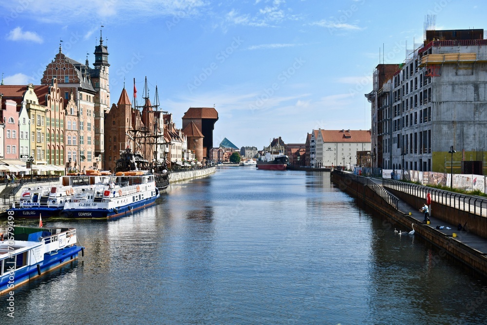 ポーランド　グダンスク　旧市街　木造クレーン Poland Gdansk old town the Crane Polska Gdańsk zuraw