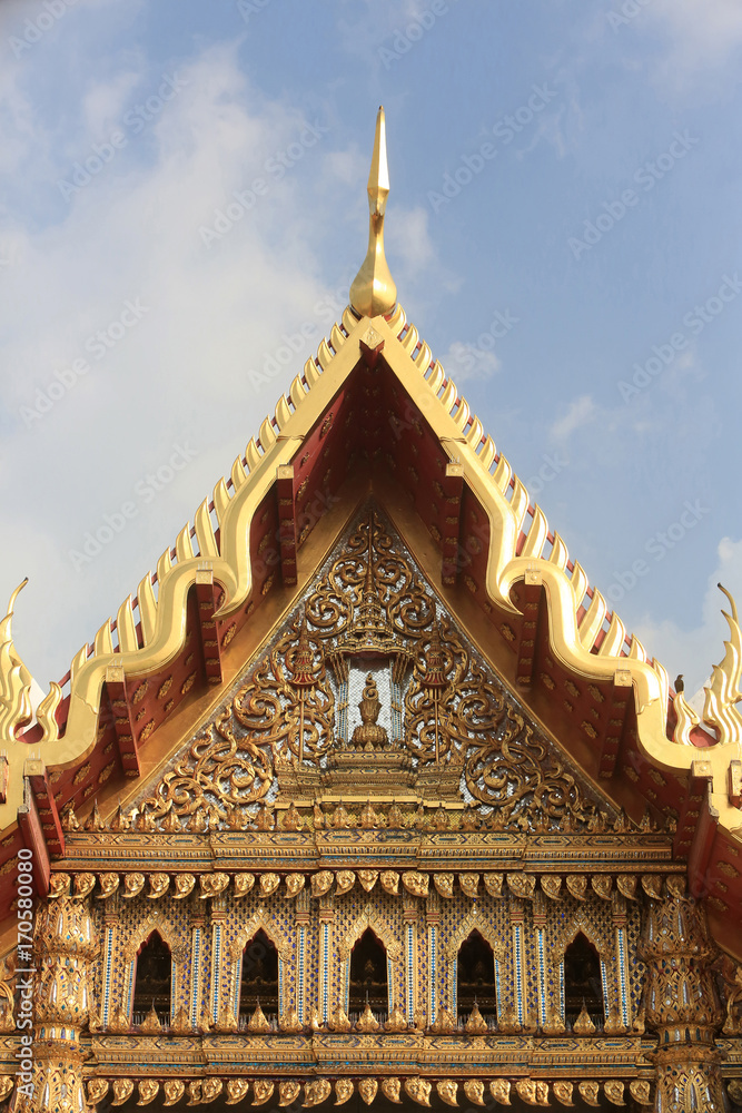 Temple de marbre. Wat Benchama Bophit. 1899. Bangkok. / Roof. Marble Temple. Wat  Benchamabophit Dusitvanaram Ratchaworawiharn. 1899. Bangkok..