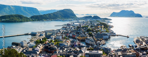 Vászonkép Picturesque panorama of Alesund port town