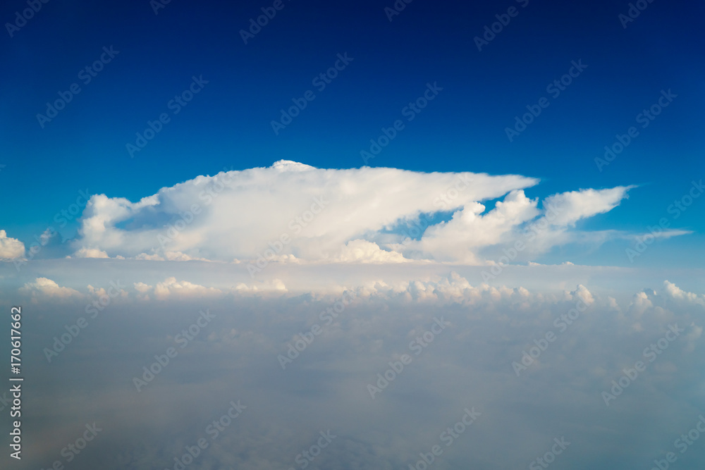 Fototapeta premium Beautiful Landscape Of Earth Clouds And Blue Horizon