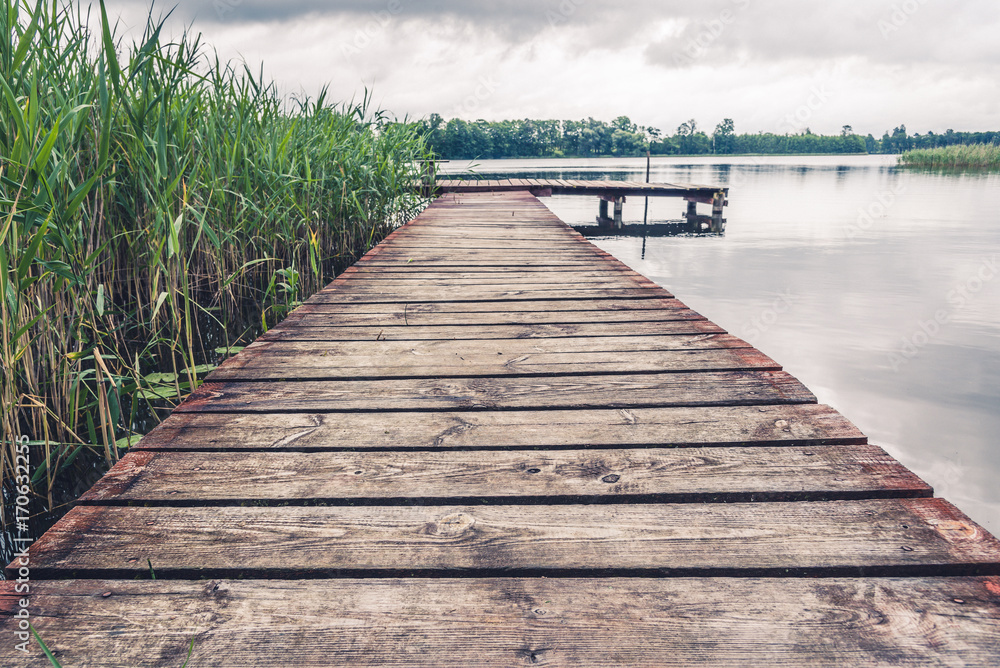 Fototapeta premium Pier on a lake