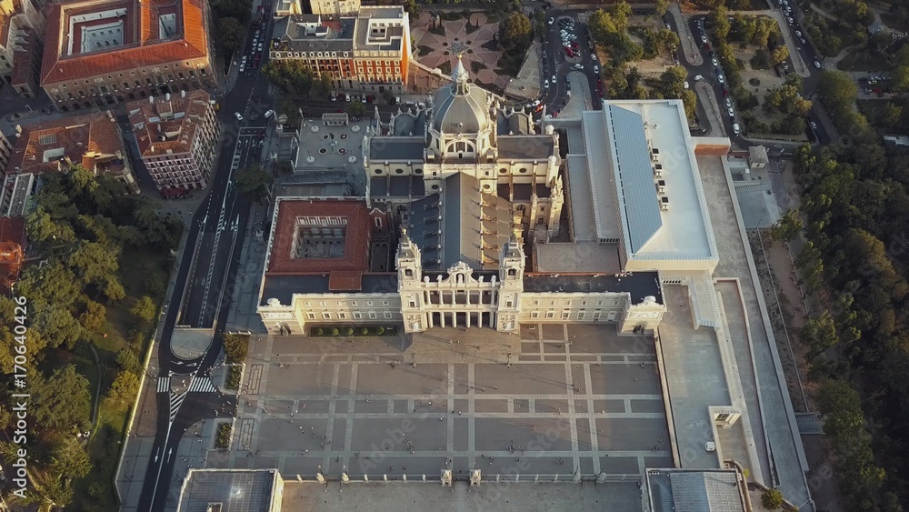 royal palace in madrid