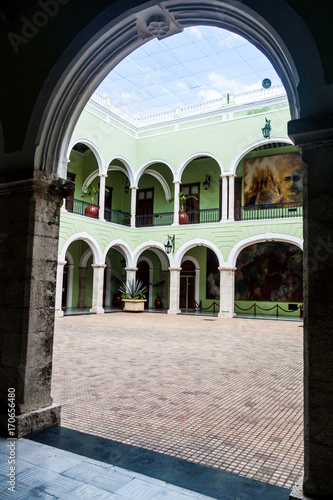 Fényképezés Inner courtyard of Palacio de Gobierno (Government Palace) in Merida, Mexico