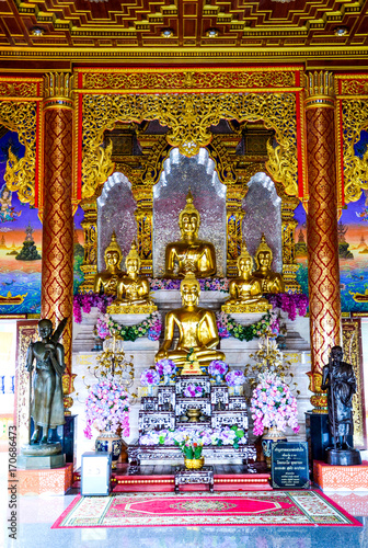 gold buddha grop lanna in north Thailand
