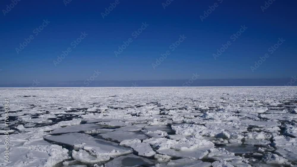 流氷に覆われたオホーツク海 流氷に覆われたオホーツク海