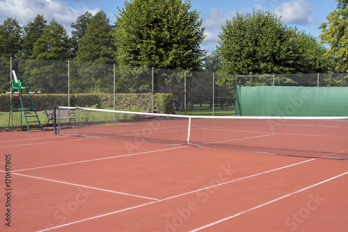 Tennis court © Mikael Damkier