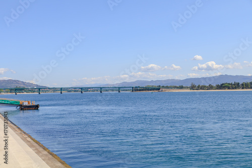 Wallpaper Mural Vista do Rio Lima em Viana do Castelo Portugal Torontodigital.ca