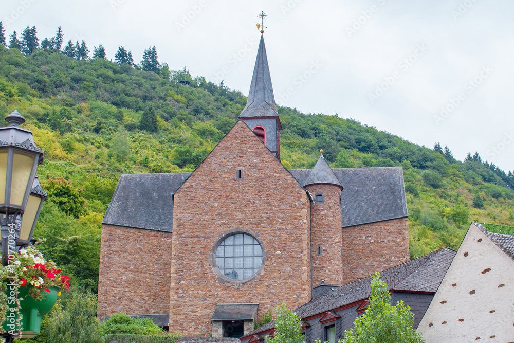 Neue Katholische Kirche St. Remaklus Cochem an der Mosel Rheinland-Pfalz
