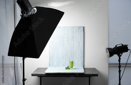Professional photo equipmen...