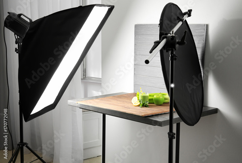 Professional photo equipmen...