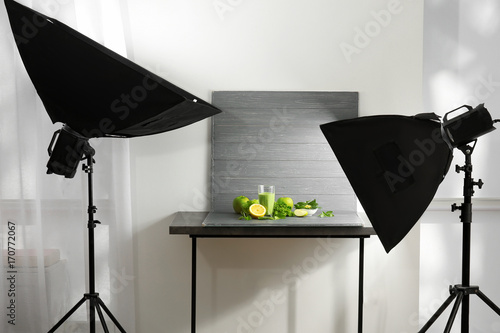 Professional photo equipmen...