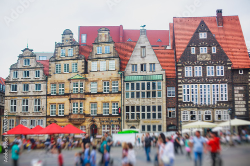 View of Bremen market square with Town Hall  Roland statue and crowd of people  historical center  Germany