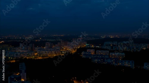 Полет над ночным городом