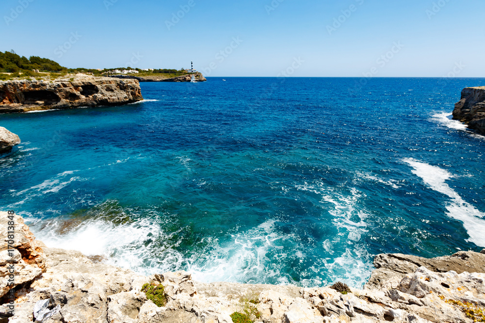 Fototapeta premium Rocky beach
