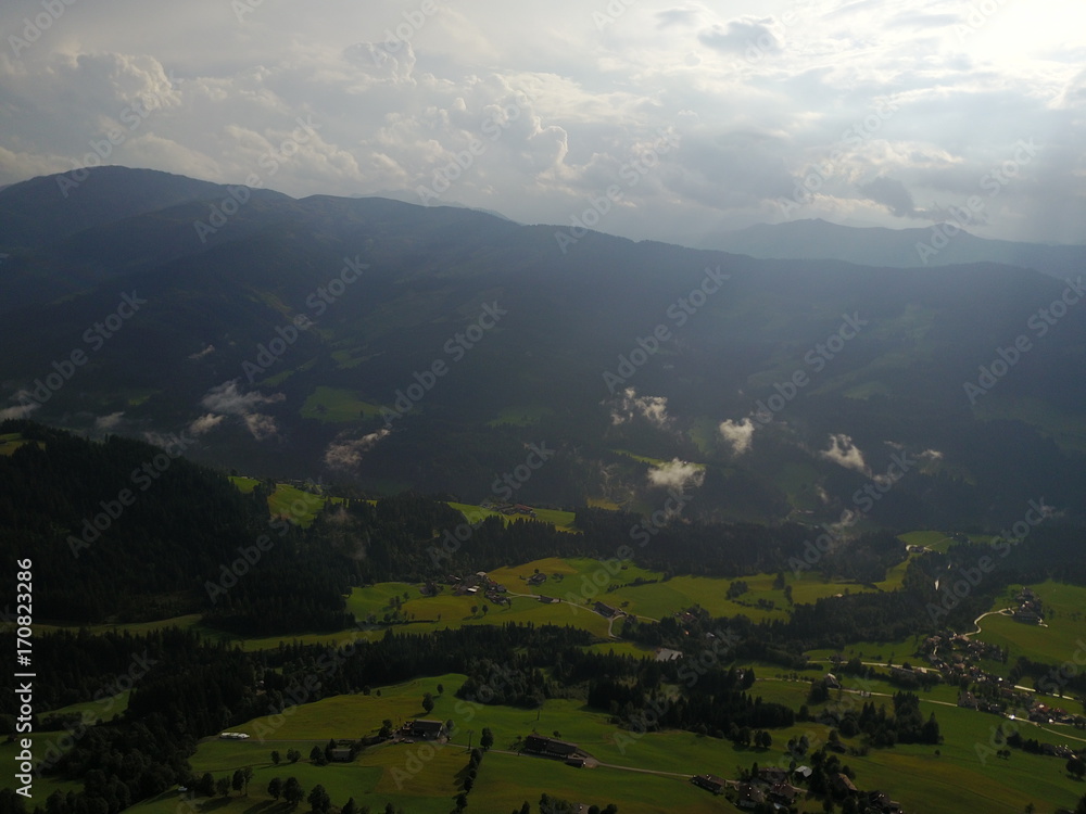 Naklejka premium Alpen aus der Luft