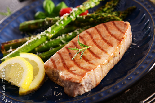 Grilled Tuna steak with roasted asparagus and parmesan