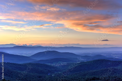 Fototapeta Naklejka Na Ścianę i Meble -  Shenandoah National Park - Virginia