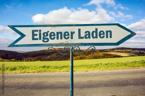 Schild 251 - Eigener Laden