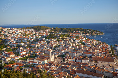 Obraz na płótnie Harbor of old Adriatic island town Hvar. High angle panoramic view. Popular touristic destination of Croatia. w salonie