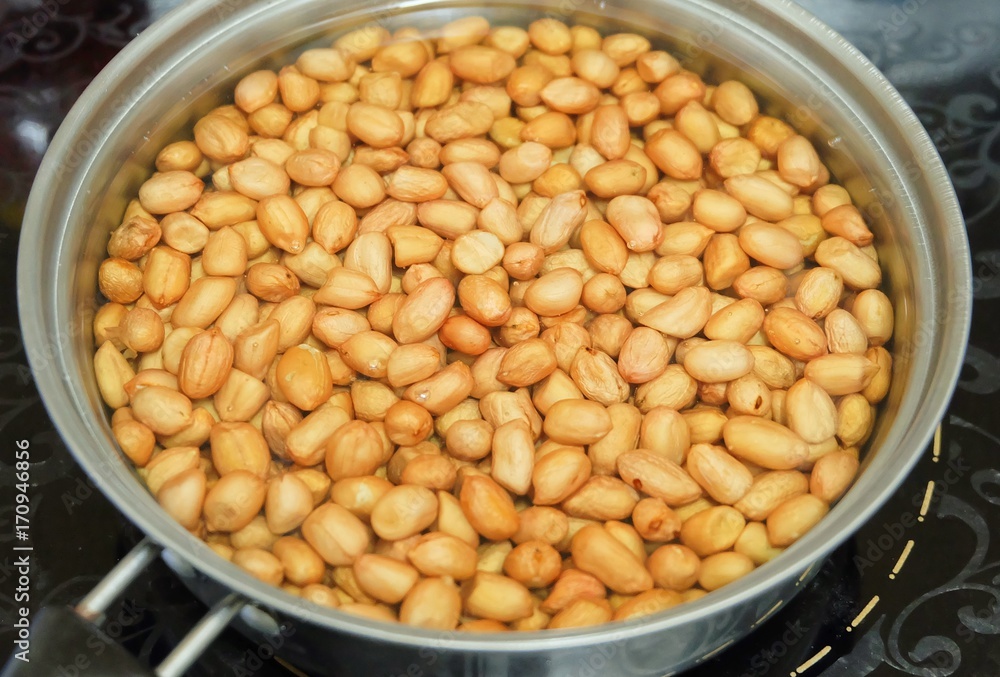 Peanuts Deep Frying in A Boiling Oil Peanuts Deep Frying in A Boiling Oil