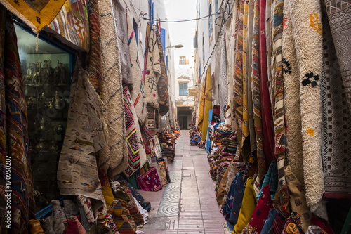 Via dei tappeti artigianali ad Essaouira © Captain Nemo