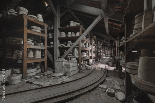 Rail inside Pottery