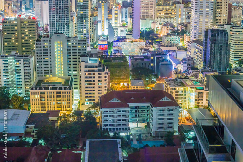 都市、夜景、ビル群