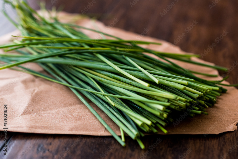 Fresh Chives / Siniklav or Frenk Sogani on wooden surface. Fresh Chives / Siniklav or Frenk Sogani on wooden surface.