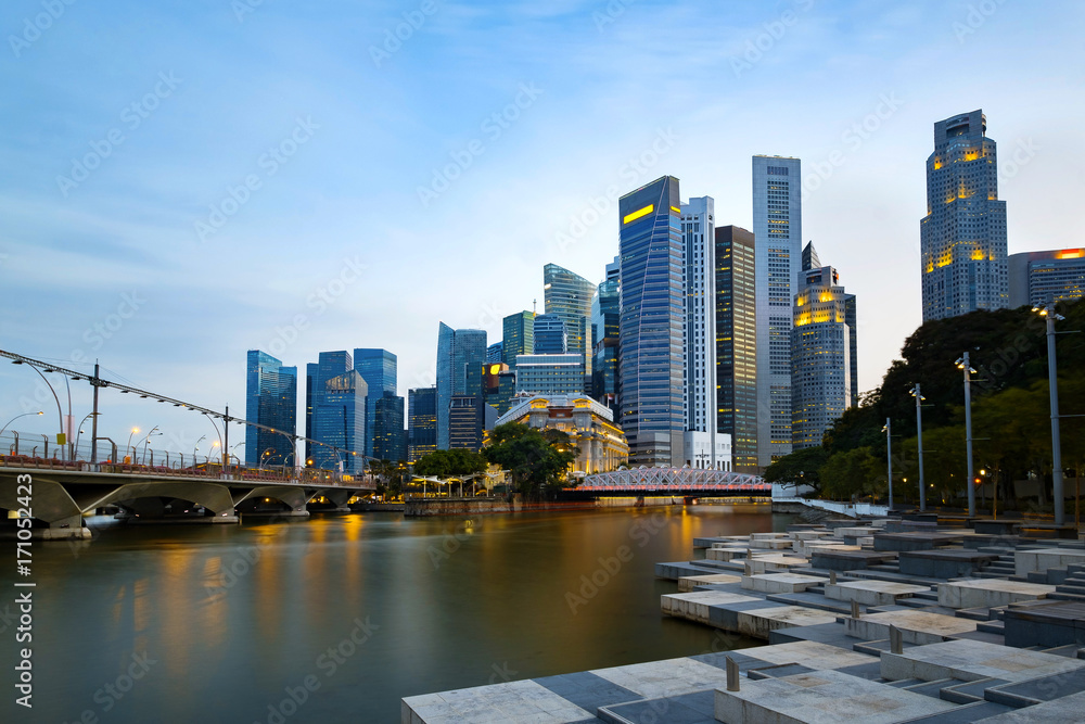 Fototapeta premium Singapore business district skyline during laser show in the evening. 