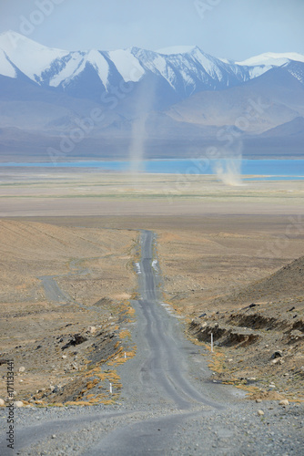 Road to Karakul lake in Badakhshan, M41 Pamir Highway, Tajikistan photo