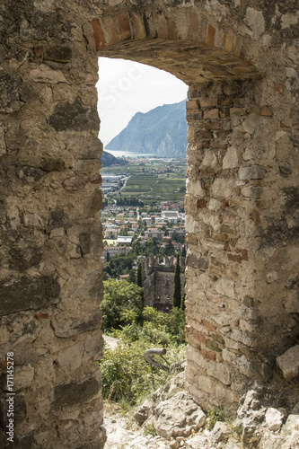 Fototapeta Naklejka Na Ścianę i Meble -  Castello Arco Italy